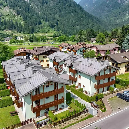 Residence Rta La Rosa delle Dolomiti-2